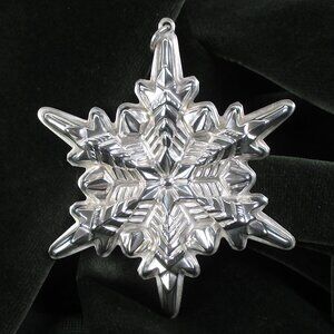 GORHAM STERLING SILVER 1972 SNOWFLAKE ORNAMENT🎁